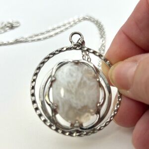 Moonstone Pendant gemstone 18 inch chain length necklace
